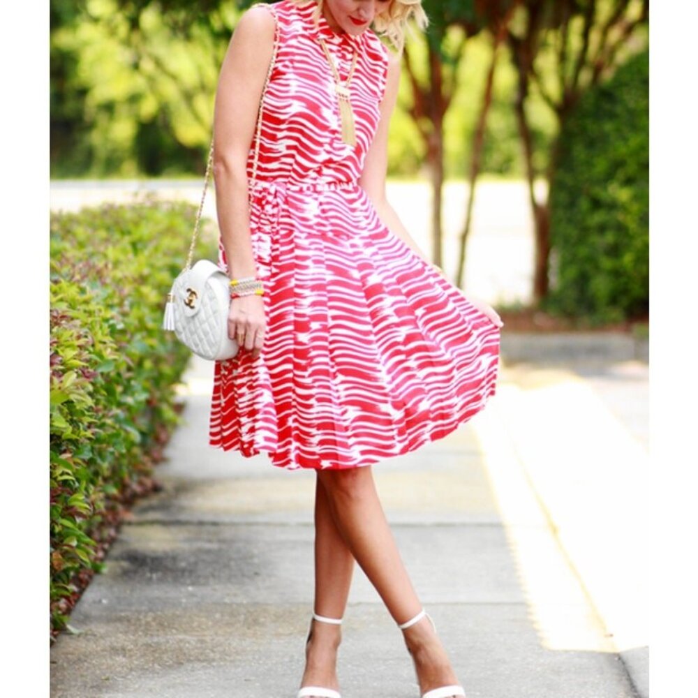 cabi Brushstroke Dress Sleeveless Red White Button Front Size Medium Midi #281